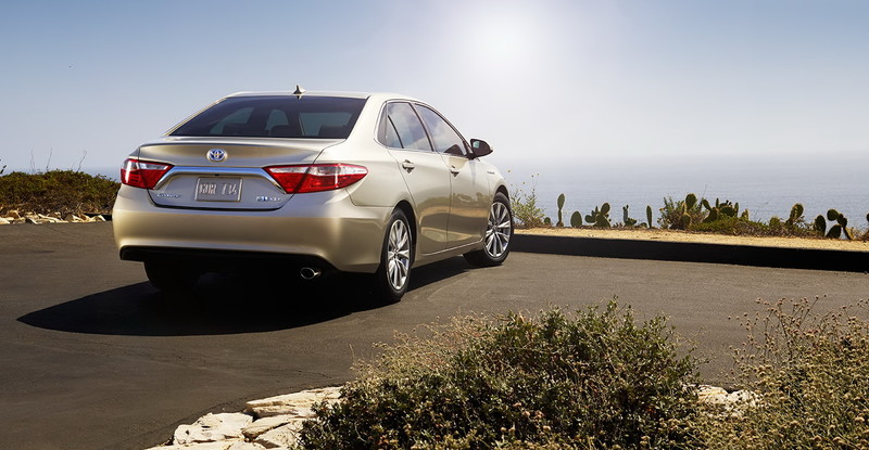 TNGA平台技術上身 新世代《Toyota Camry》將化身四門Coupe美形轎跑 TNGA平台技術上身 新世代《Toyota Camry》將化身四門Coupe美形轎跑
