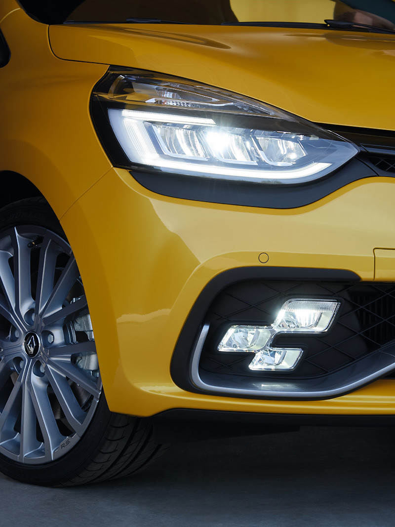 三種底盤設定選擇 小改款《Renault Clio R.S.》追加亮相 三種底盤設定選擇 小改款《Renault Clio R.S.》追加亮相