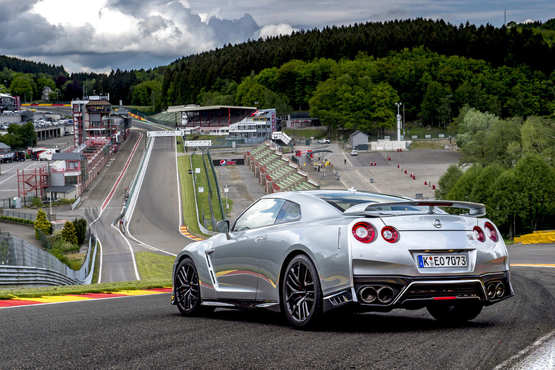 最大馬力上看565hp 2017年式《Nissan GT-R》660萬起預售開跑 最大馬力上看565hp 2017年式《Nissan GT-R》660萬起預售開跑