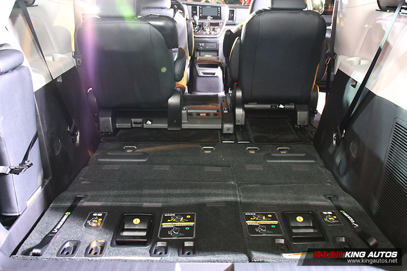 今年配額僅750輛 豐田《Toyota Sienna》219萬起由總代理正式導入! 今年配額僅750輛 豐田《Toyota Sienna》219萬起由總代理正式導入!