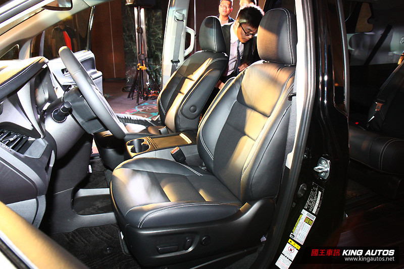 今年配額僅750輛 豐田《Toyota Sienna》219萬起由總代理正式導入! 今年配額僅750輛 豐田《Toyota Sienna》219萬起由總代理正式導入!