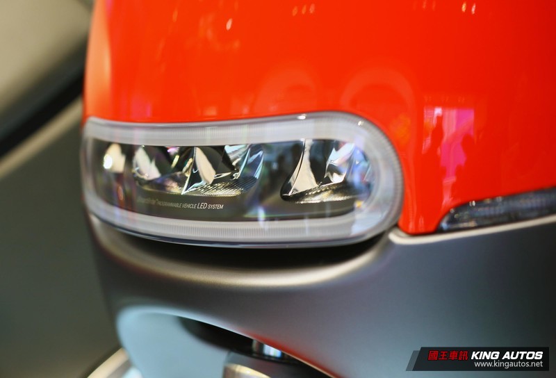 Riding Your Red Style!《Gogoro》2016年式新色上市 Riding Your Red Style!《Gogoro》2016年式新色上市
