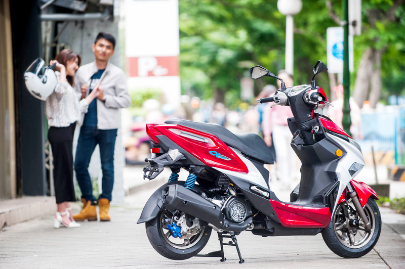 時尚性能美學 《PGO Alpha MAX 125》侵略登場 時尚性能美學 《PGO Alpha MAX 125》侵略登場