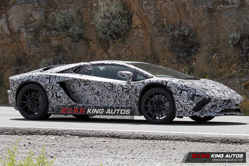 SuperVeloce元素注入 小改款《Lamborghini Aventador》偽裝測試捕獲 SuperVeloce元素注入 小改款《Lamborghini Aventador》偽裝測試捕獲