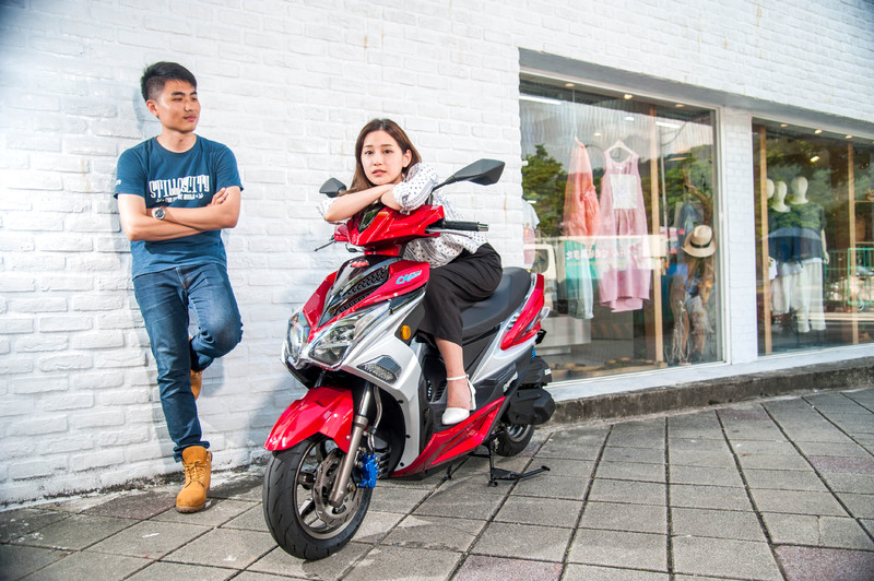 時尚性能美學 《PGO Alpha MAX 125》侵略登場 時尚性能美學 《PGO Alpha MAX 125》侵略登場