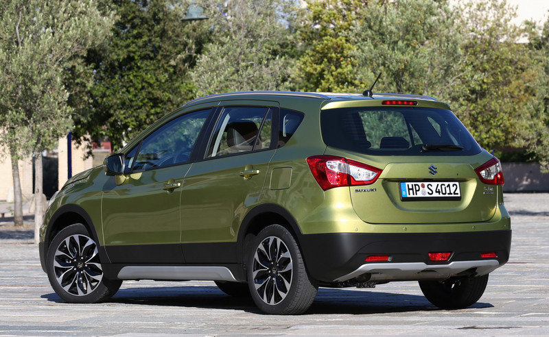 小改款《Suzuki SX4 Crossover》正式亮相 全面換裝1.0/1.4渦輪直噴動力 小改款《Suzuki SX4 Crossover》正式亮相 全面換裝1.0/1.4渦輪直噴動力