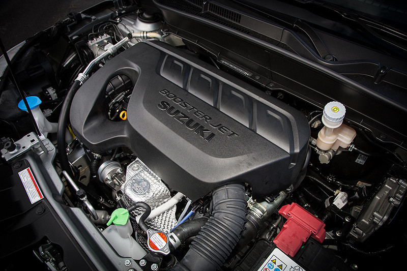 小改款《Suzuki SX4 Crossover》正式亮相 全面換裝1.0/1.4渦輪直噴動力 小改款《Suzuki SX4 Crossover》正式亮相 全面換裝1.0/1.4渦輪直噴動力