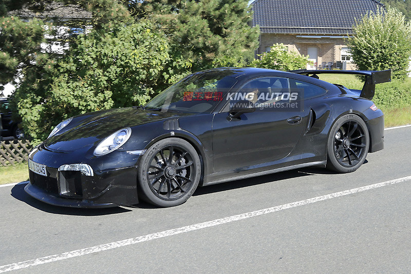 最強選手出場暖身 全新保時捷《Porsche 911 GT2》預計今年內登板 最強選手出場暖身 全新保時捷《Porsche 911 GT2》預計今年內登板