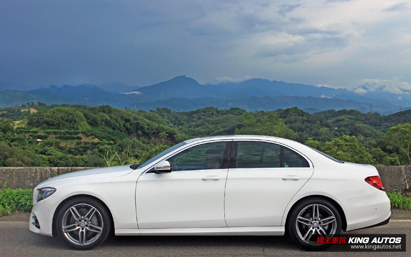 AI更顯人性化 ─ 全新賓士《Mercedes-Benz E-Class》試駕體驗 AI更顯人性化 ─ 全新賓士《Mercedes-Benz E-Class》試駕體驗