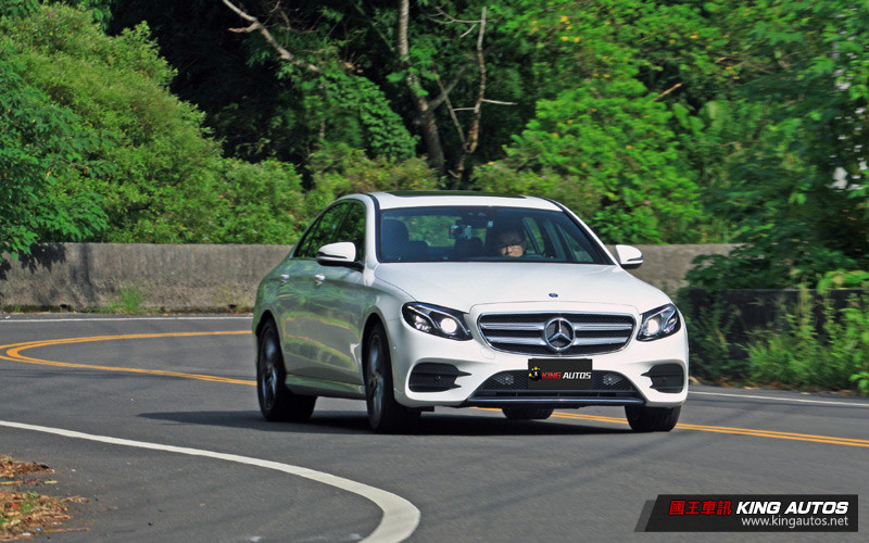 AI更顯人性化 ─ 全新賓士《Mercedes-Benz E-Class》試駕體驗 AI更顯人性化 ─ 全新賓士《Mercedes-Benz E-Class》試駕體驗