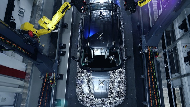 包著偽裝也能掃 新一代《BMW 5 Series》原型車進入3D掃描階段準備生產 包著偽裝也能掃 新一代《BMW 5 Series》原型車進入3D掃描階段準備生產