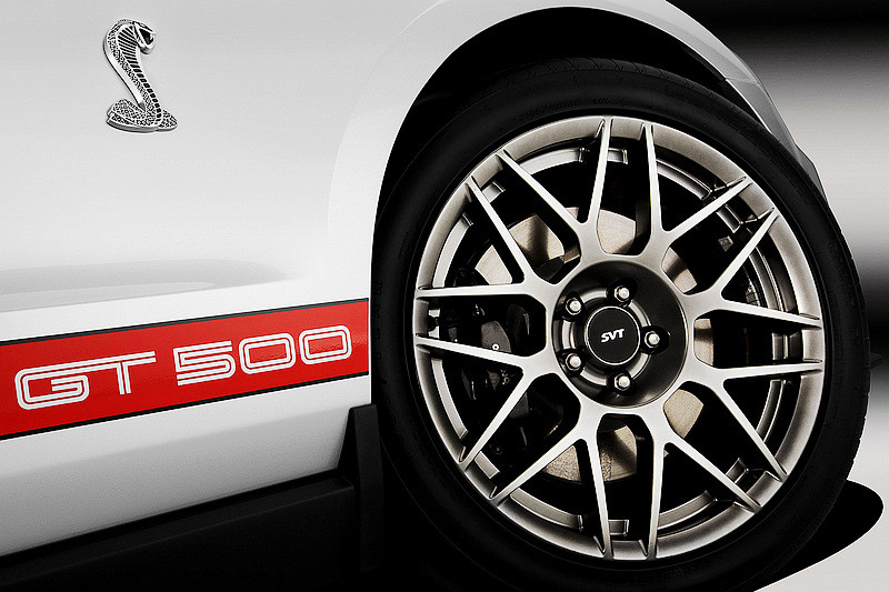 導入V8雙渦輪動力?據傳700+hp等級的超級野馬《Ford Mustang》將於明年登場 導入V8雙渦輪動力?據傳700+hp等級的超級野馬《Ford Mustang》將於明年登場