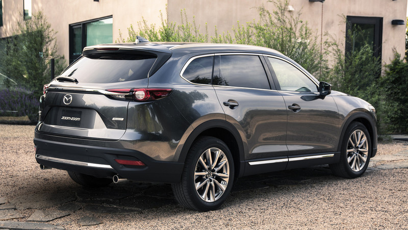 魂動休旅換新裝 新一代《Mazda CX-5》偽裝車搶先揭露改款設計 魂動休旅換新裝 新一代《Mazda CX-5》偽裝車搶先揭露改款設計