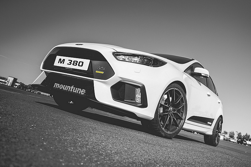 藍橢圓鋼砲再精進 Mountune操刀《Ford Focus RS》馬力直上380hp 藍橢圓鋼砲再精進 Mountune操刀《Ford Focus RS》馬力直上380hp