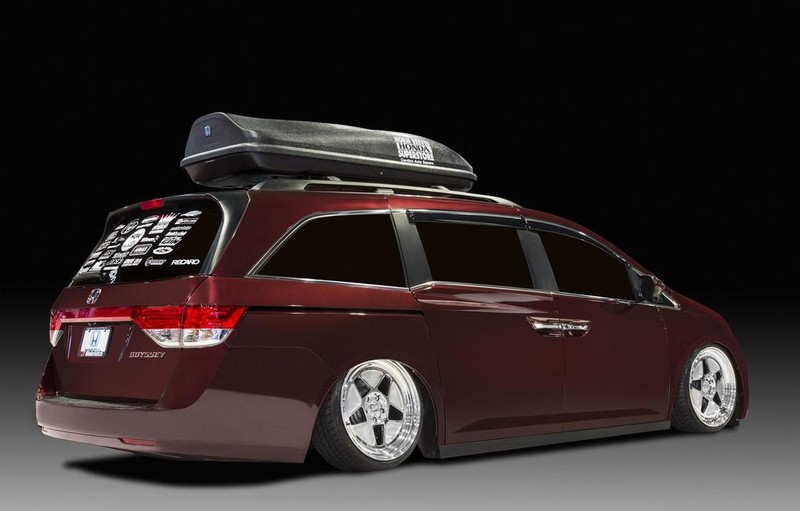 《Bisimoto》打造1000匹馬力《Honda Odyssey》 將在月底進行拍賣 《Bisimoto》打造1000匹馬力《Honda Odyssey》 將在月底進行拍賣