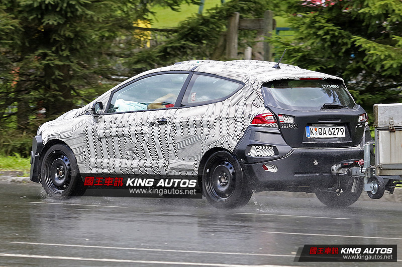 第七代福特《Ford Fiesta》陣容逐步完整 三門版間諜照首度現身 第七代福特《Ford Fiesta》陣容逐步完整 三門版間諜照首度現身