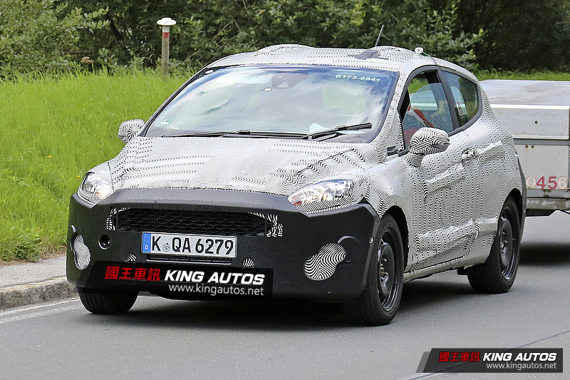 第七代福特《Ford Fiesta》陣容逐步完整 三門版間諜照首度現身 第七代福特《Ford Fiesta》陣容逐步完整 三門版間諜照首度現身