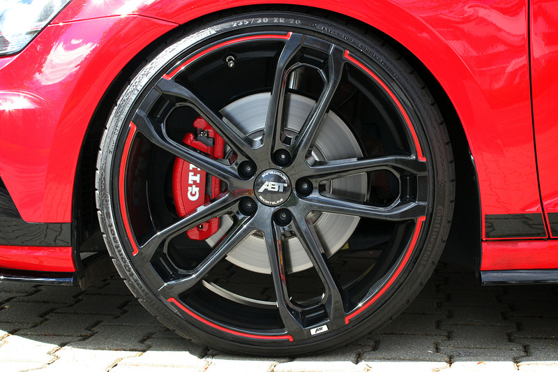 滿足對於動力輸出的渴望 《ABT Golf GTI Clubsport》讓輸出突破340匹 滿足對於動力輸出的渴望 《ABT Golf GTI Clubsport》讓輸出突破340匹