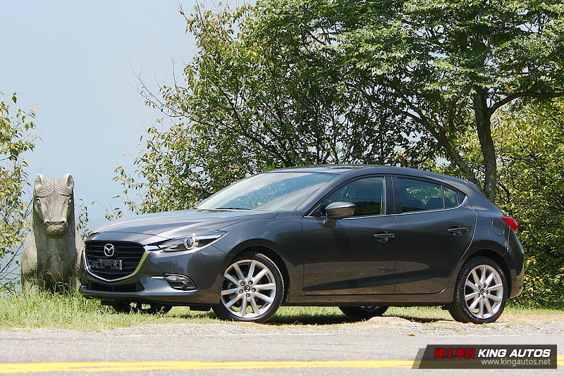 風格更趨成熟洗鍊─馬自達《Mazda3》五門旗艦型小改款試駕體驗 風格更趨成熟洗鍊─馬自達《Mazda3》五門旗艦型小改款試駕體驗