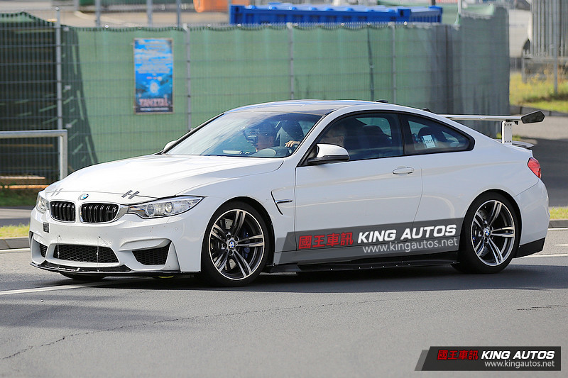 將「Competition Sport」納入常規車型?無偽裝的《BMW M4 CS》測試間諜照曝光 將「Competition Sport」納入常規車型?無偽裝的《BMW M4 CS》測試間諜照曝光