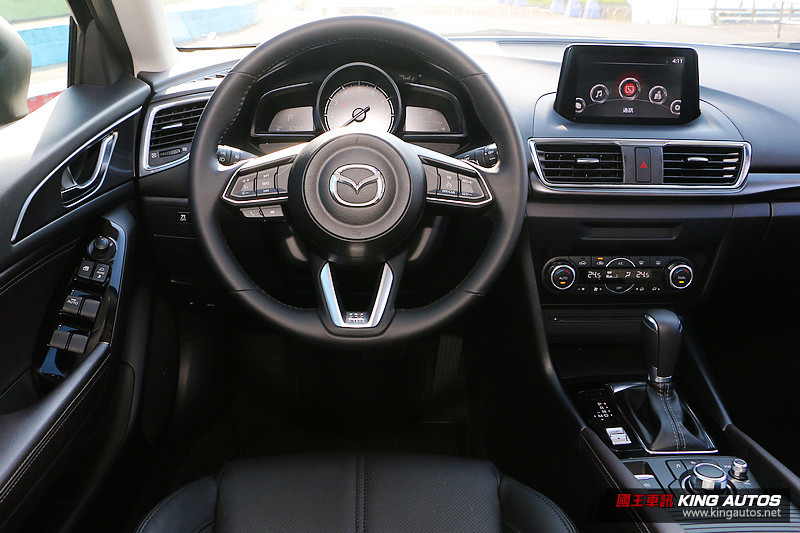 人馬一體再昇華─馬自達《Mazda3》五門旗艦型小改款試駕動態體驗 人馬一體再昇華─馬自達《Mazda3》五門旗艦型小改款試駕動態體驗