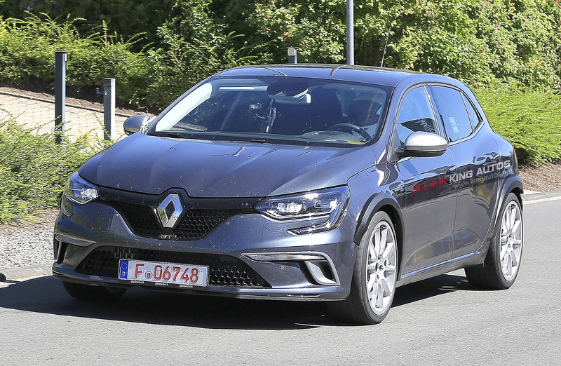 勁敵來襲 新一代《Renault Mégane RS》偽裝車現身紐柏林賽道測試中 勁敵來襲 新一代《Renault Mégane RS》偽裝車現身紐柏林賽道測試中