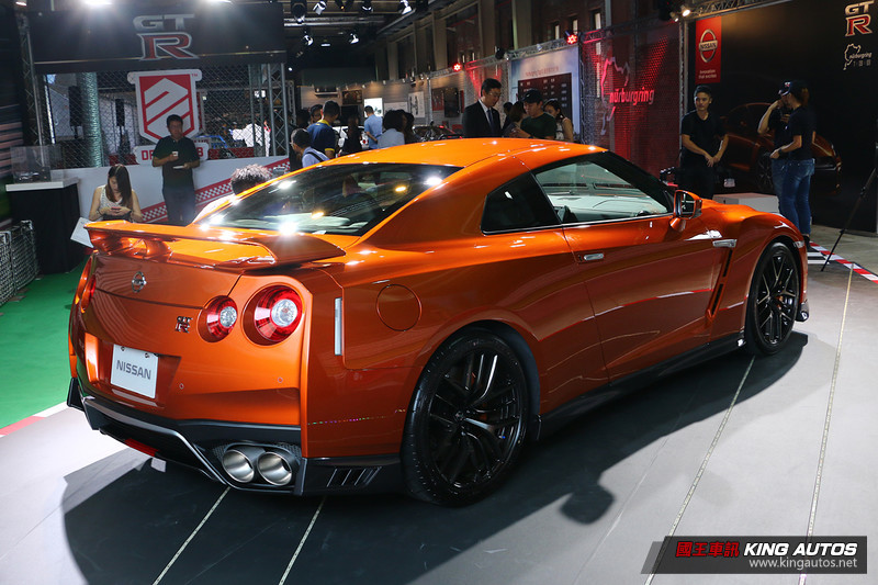多20匹的極速饗宴 625萬元起2017年式《Nissan GT-R》上市開賣 多20匹的極速饗宴 625萬元起2017年式《Nissan GT-R》上市開賣