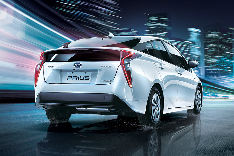 坐擁節能先驅無需等待 第四代豐田《Toyota Prius》新車追加到港 坐擁節能先驅無需等待 第四代豐田《Toyota Prius》新車追加到港