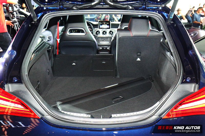 186萬起坐擁三星芒四門Coupé 小改款賓士《Mercedes-Benz CLA》登台發表 186萬起坐擁三星芒四門Coupé 小改款賓士《Mercedes-Benz CLA》登台發表
