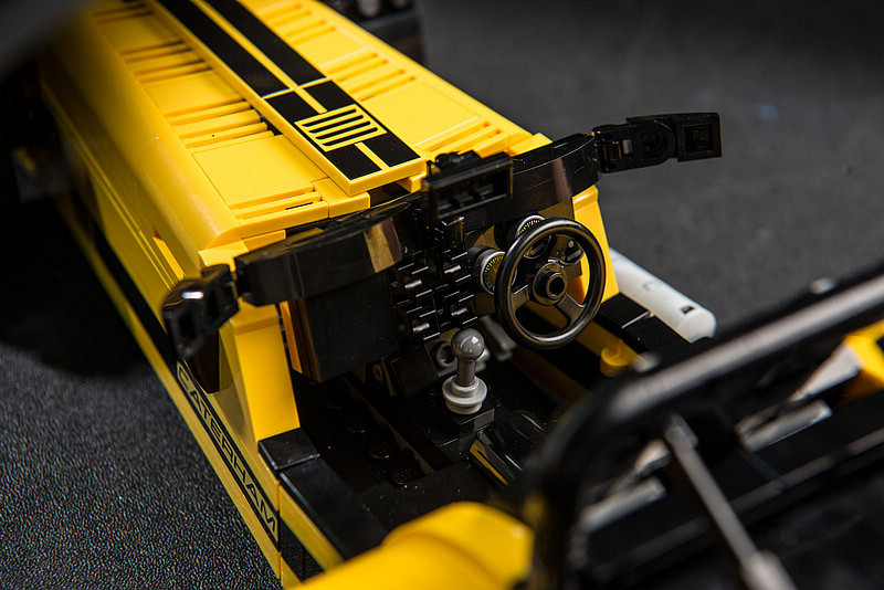 用積木拼出自己的經典跑車 樂高Lego Ideas系列《Caterham Seven 620R》登場 用積木拼出自己的經典跑車 樂高Lego Ideas系列《Caterham Seven 620R》登場