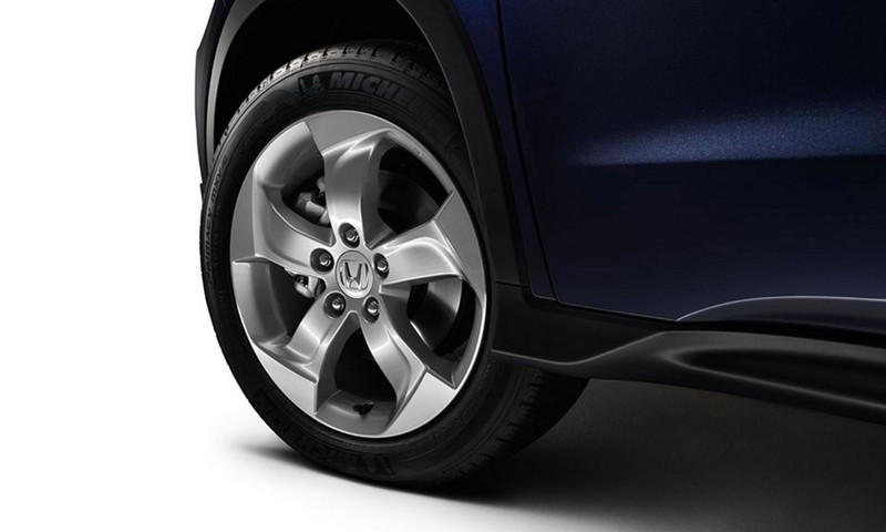 2017年式《Honda HR-V》北美售價公佈 新增月光銀新車色、配備微幅調整 2017年式《Honda HR-V》北美售價公佈 新增月光銀新車色、配備微幅調整