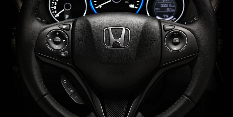 2017年式《Honda HR-V》北美售價公佈 新增月光銀新車色、配備微幅調整 2017年式《Honda HR-V》北美售價公佈 新增月光銀新車色、配備微幅調整