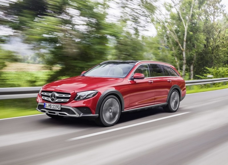 賓士再添跨界新軍 《Mercedes-Benz E-Class All-Terrain》跨界旅行車搶先亮相 賓士再添跨界新軍 《Mercedes-Benz E-Class All-Terrain》跨界旅行車搶先亮相