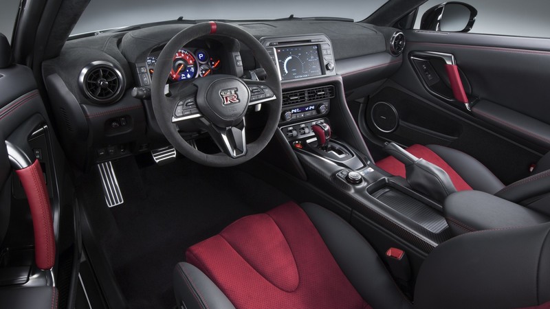 2017年式《Nissan GT-R Nismo》北美報價出爐 折合新臺幣不到600萬 2017年式《Nissan GT-R Nismo》北美報價出爐 折合新臺幣不到600萬