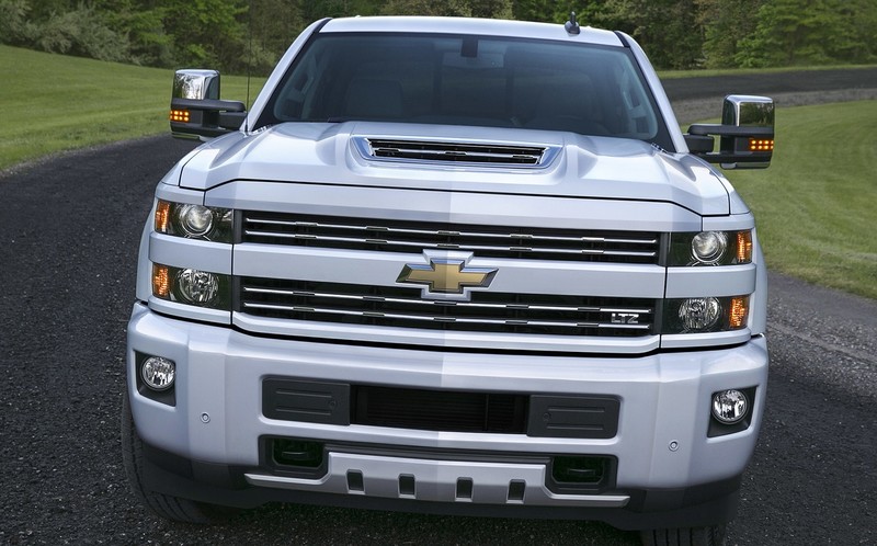 《GM》集團最新6.6升V8柴油引擎登場 峰值扭力直逼124.5kgm 《GM》集團最新6.6升V8柴油引擎登場 峰值扭力直逼124.5kgm