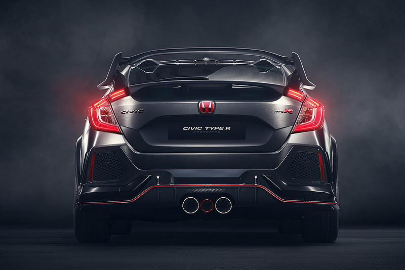 R級戰將原型曝光 最新世代《Honda Civic Type R Prototype》搶先露面 R級戰將原型曝光 最新世代《Honda Civic Type R Prototype》搶先露面