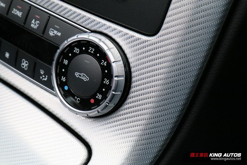 靓顏星爵─《Mercedes-Benz SLC 200 AMG Line》試駕體驗 靓顏星爵─《Mercedes-Benz SLC 200 AMG Line》試駕體驗