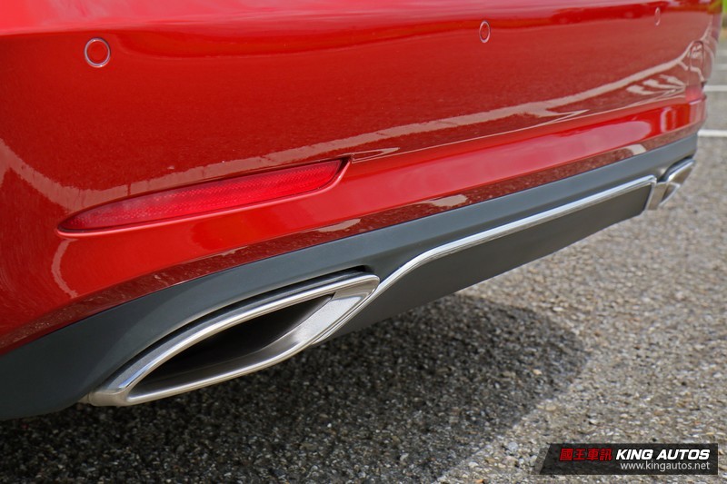靓顏星爵─《Mercedes-Benz SLC 200 AMG Line》試駕體驗 靓顏星爵─《Mercedes-Benz SLC 200 AMG Line》試駕體驗