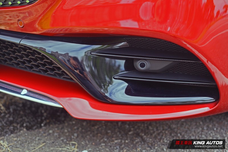 靓顏星爵─《Mercedes-Benz SLC 200 AMG Line》試駕體驗 靓顏星爵─《Mercedes-Benz SLC 200 AMG Line》試駕體驗