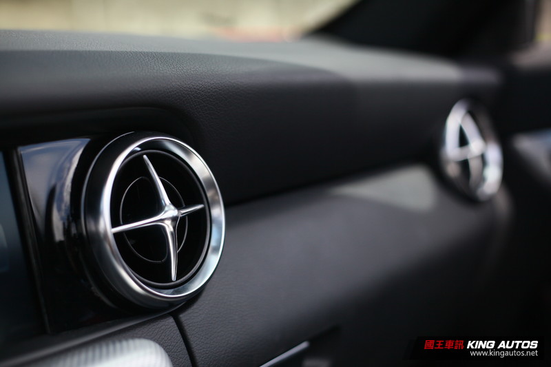 靓顏星爵─《Mercedes-Benz SLC 200 AMG Line》試駕體驗 靓顏星爵─《Mercedes-Benz SLC 200 AMG Line》試駕體驗