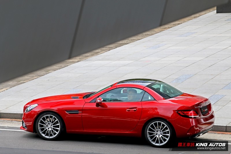靓顏星爵─《Mercedes-Benz SLC 200 AMG Line》試駕體驗 靓顏星爵─《Mercedes-Benz SLC 200 AMG Line》試駕體驗