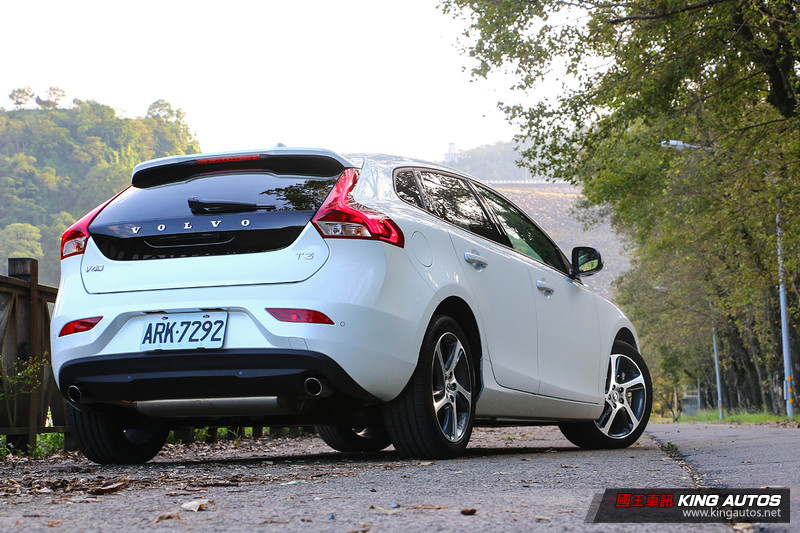 安全毋庸置疑─《Volvo V40 T3安全旗艦版》試駕報導 安全毋庸置疑─《Volvo V40 T3安全旗艦版》試駕報導