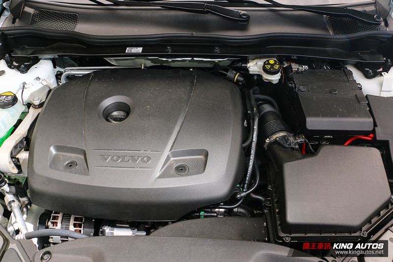 安全毋庸置疑─《Volvo V40 T3安全旗艦版》試駕報導 安全毋庸置疑─《Volvo V40 T3安全旗艦版》試駕報導