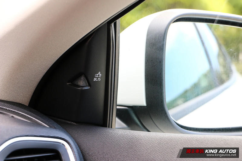 安全毋庸置疑─《Volvo V40 T3安全旗艦版》試駕報導 安全毋庸置疑─《Volvo V40 T3安全旗艦版》試駕報導
