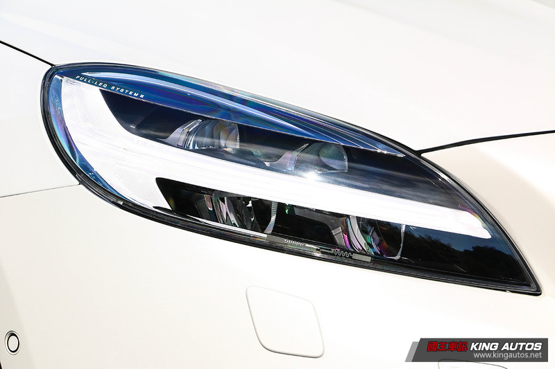 安全毋庸置疑─《Volvo V40 T3安全旗艦版》試駕報導 安全毋庸置疑─《Volvo V40 T3安全旗艦版》試駕報導