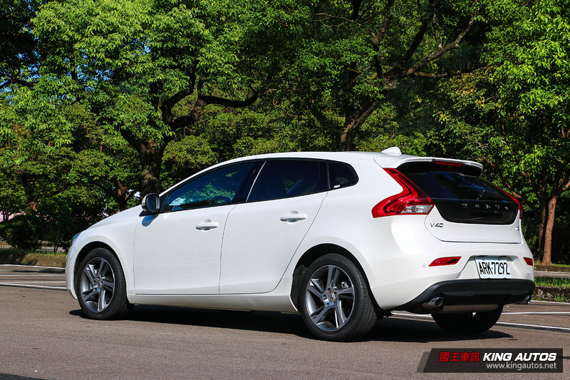 安全毋庸置疑─《Volvo V40 T3安全旗艦版》試駕報導 安全毋庸置疑─《Volvo V40 T3安全旗艦版》試駕報導