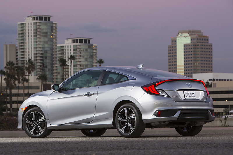 駕馭樂趣再加乘 美規本田《Honda Civic》追加1.5升渦輪手排車型 駕馭樂趣再加乘 美規本田《Honda Civic》追加1.5升渦輪手排車型