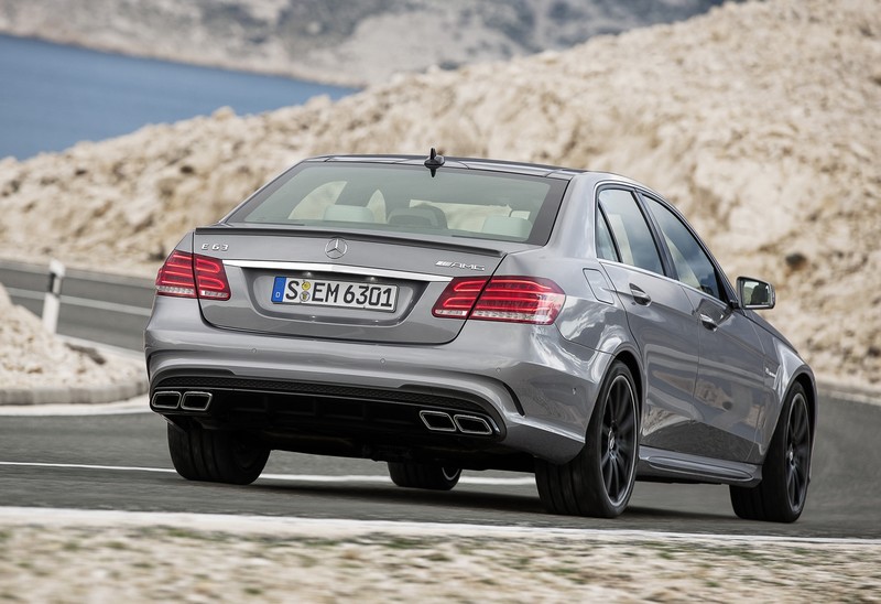 有望內建「Drift Mode」甩尾模式?新一代《Mercedes-AMG E63》預估2017年登場 有望內建「Drift Mode」甩尾模式?新一代《Mercedes-AMG E63》預估2017年登場