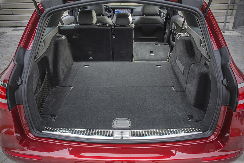 賓士《Mercedes-Benz E-Class Estate》、《GLC Coupé》五款新車將登陸英國 賓士《Mercedes-Benz E-Class Estate》、《GLC Coupé》五款新車將登陸英國
