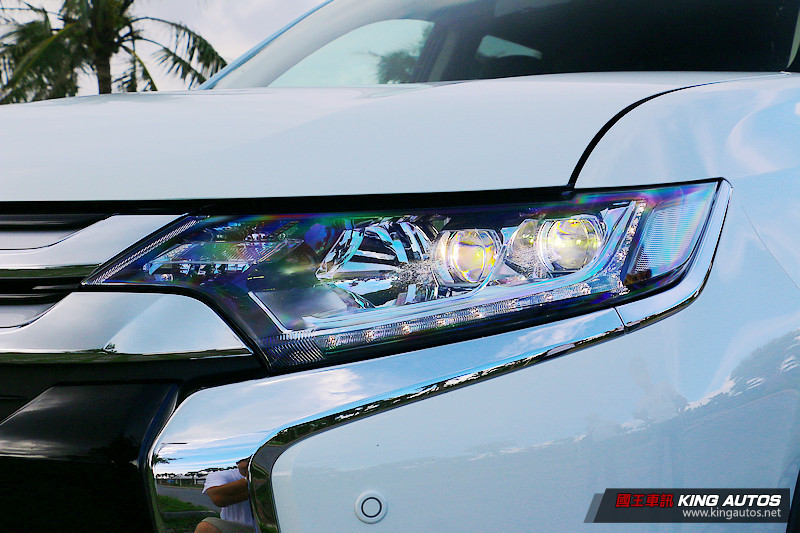 不只更加帥氣 動感更加進化─《Mitsubishi Outlander》旗艦型七人座試駕 不只更加帥氣 動感更加進化─《Mitsubishi Outlander》旗艦型七人座試駕